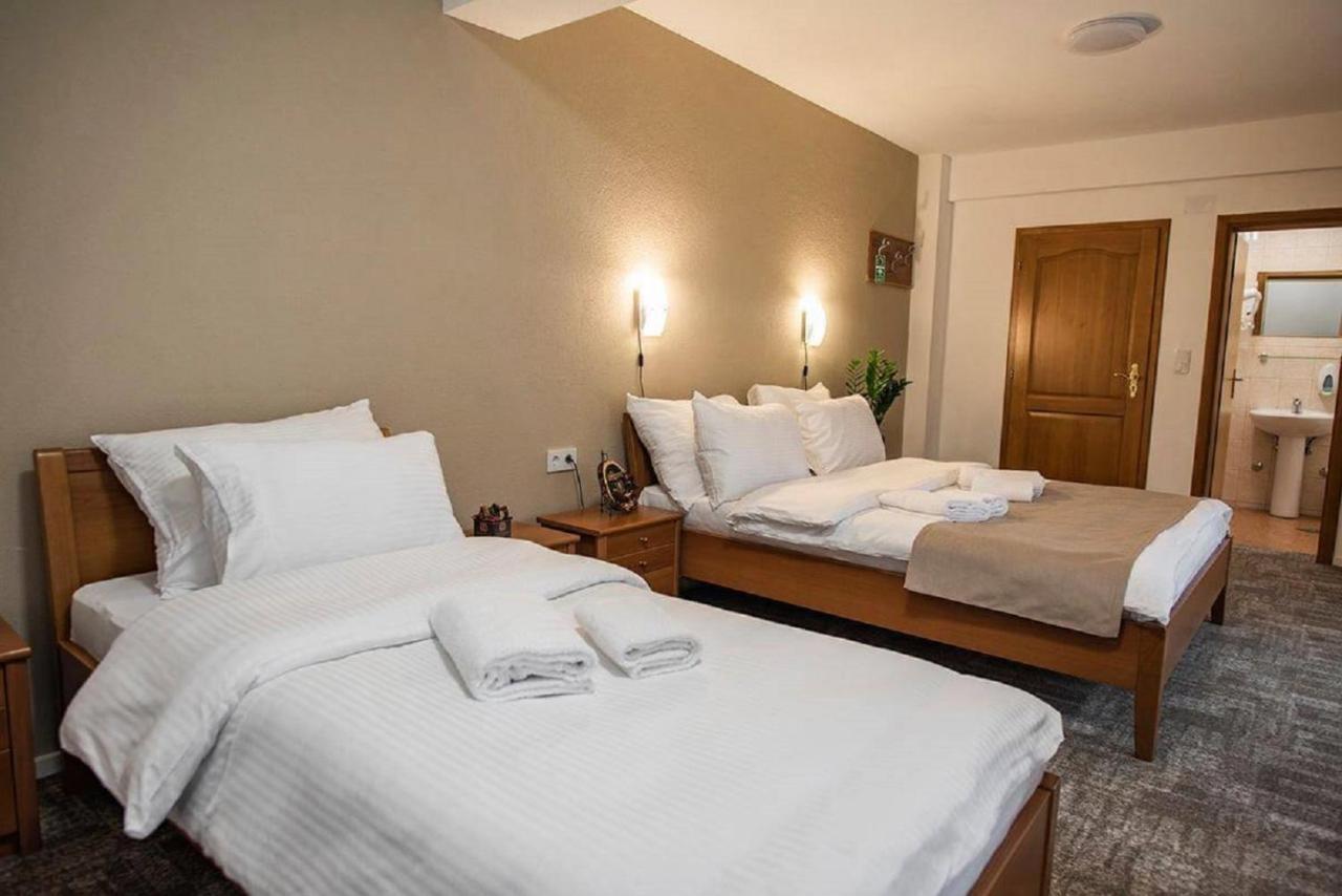 Hotel Villa Ugar Vlašić Exteriör bild